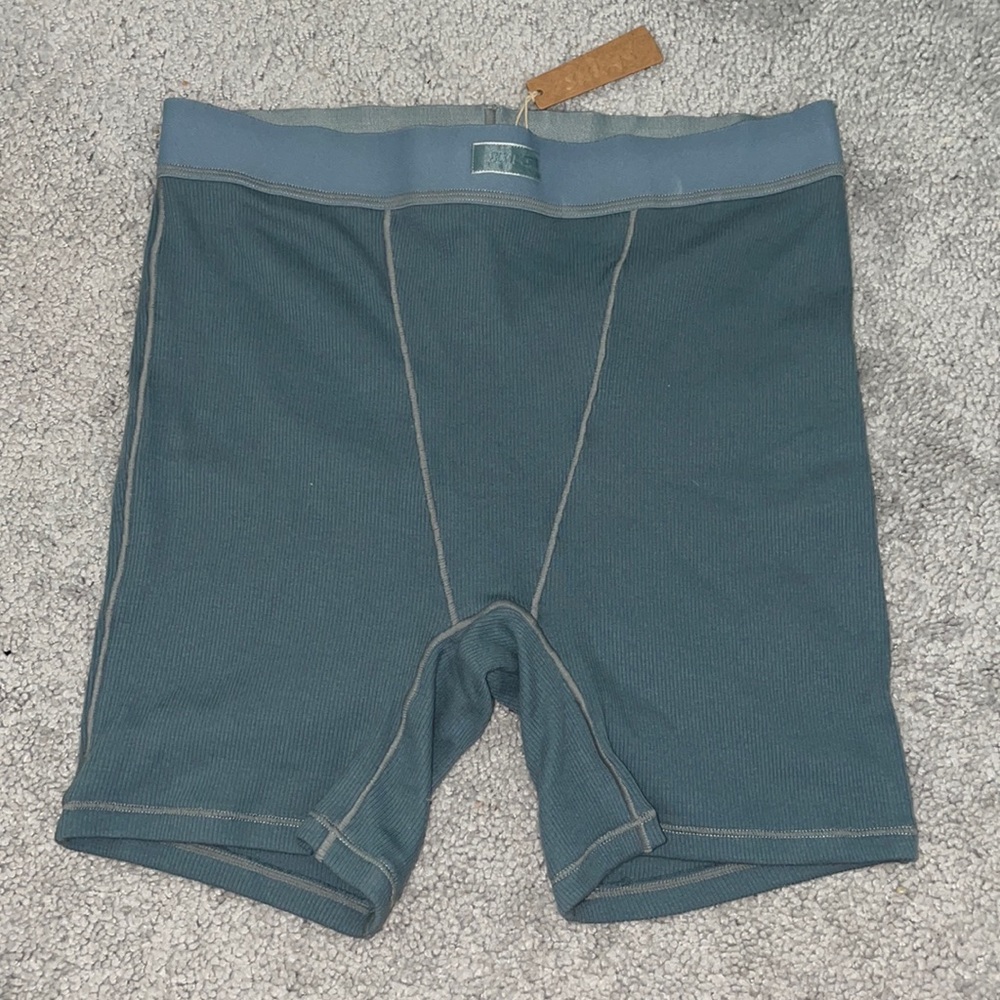 Skims Briefs